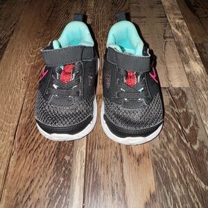 Nike Kids Black and Pink Sneakers